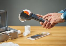 Úspory, úspory, kam „tečete”? Aneb finanční zlozvyky, které nás stojí až příliš mnoho